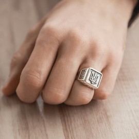 Мужское серебряное кольцо печатка Трезубец с чернением ВС-519ч